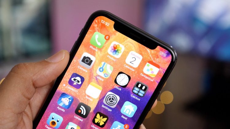 Bagian Depan & Belakang Apple iPhone Terbaru 2018 Terungkap