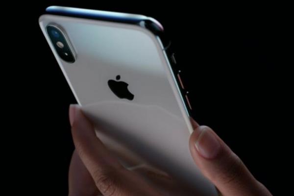 Handphone Apple iPhone X Bermasalah, Para Pengguna Tak Bisa Terima Telepon